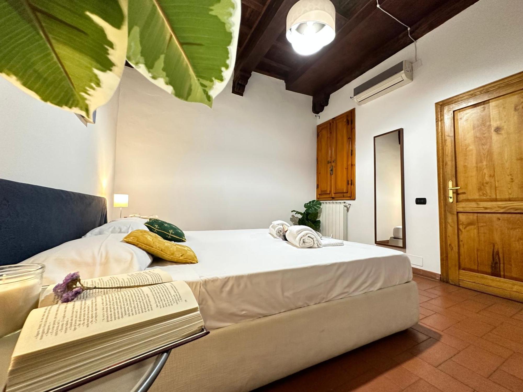 Apartamento Luxurious View On Santa Croce Florencia Exterior foto